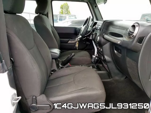 1C4GJWAG5JL931250_5.webp