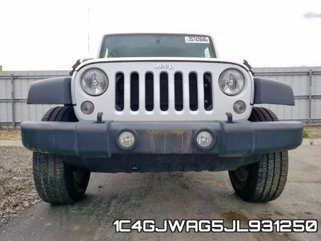 1C4GJWAG5JL931250_9.webp