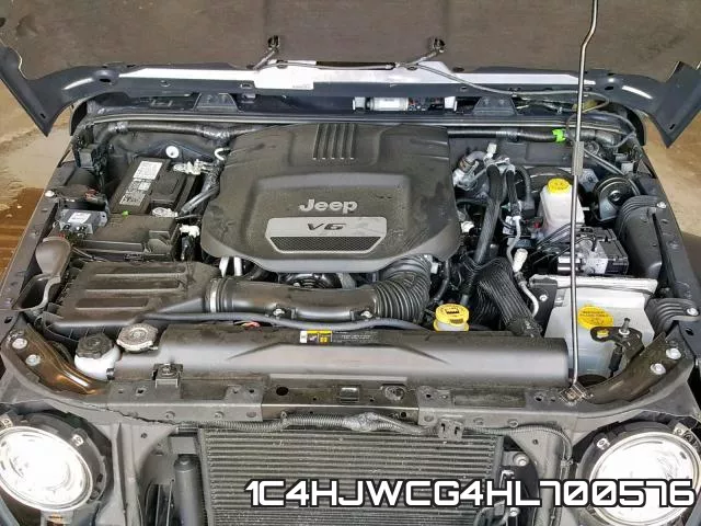 1C4HJWCG4HL700576_7.webp