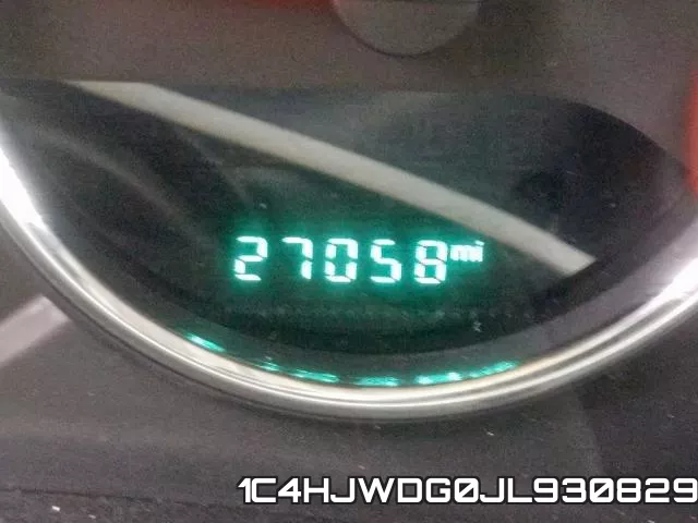 1C4HJWDG0JL930829_8.webp