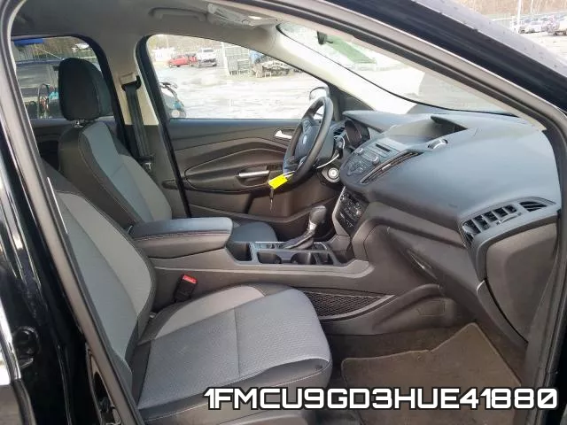 1FMCU9GD3HUE41880_5.webp
