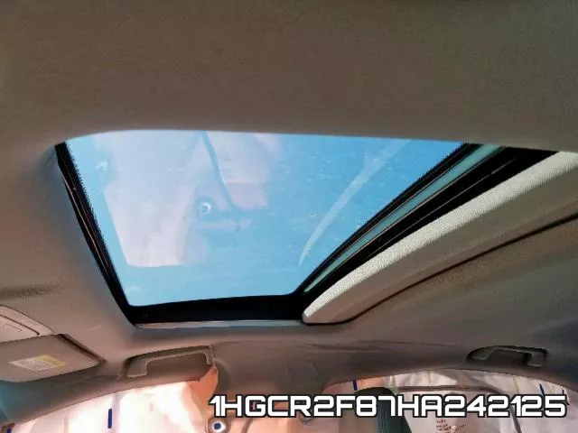1HGCR2F87HA242125_9.webp