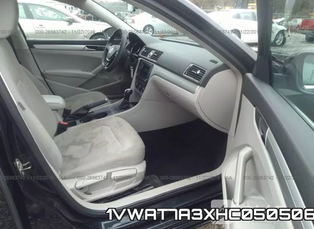 1VWAT7A3XHC050506_5.webp