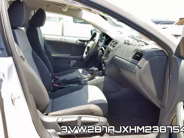 3VW2B7AJXHM238754_5.webp