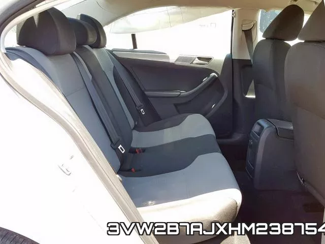 3VW2B7AJXHM238754_6.webp