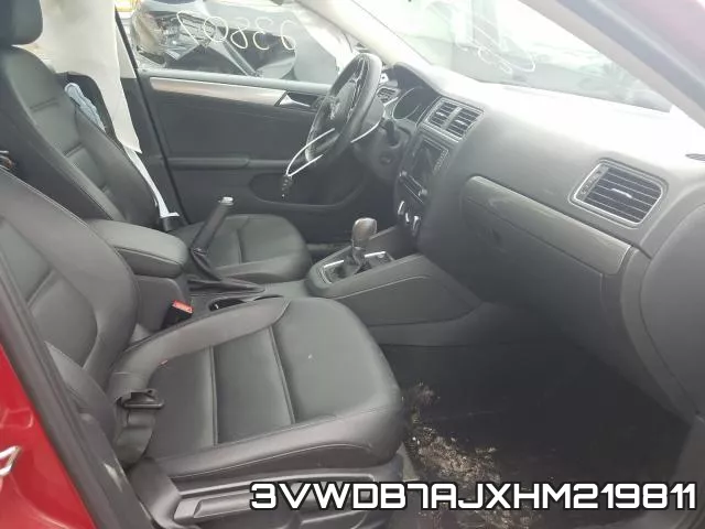 3VWDB7AJXHM219811_5.webp