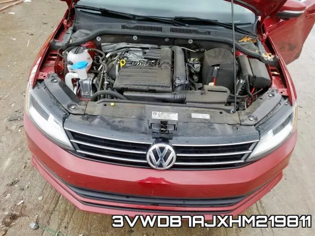 3VWDB7AJXHM219811