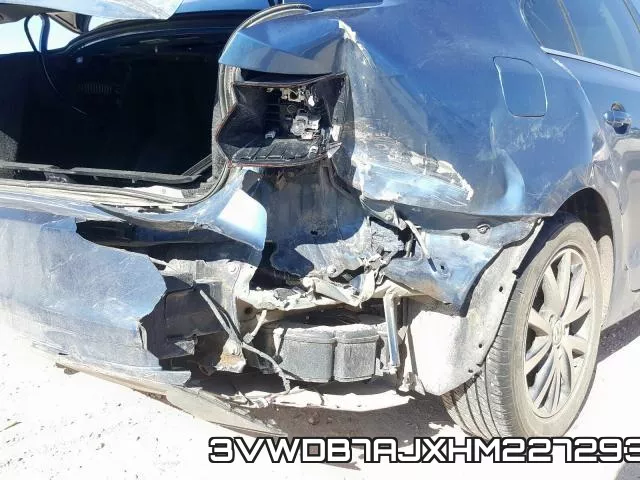 3VWDB7AJXHM227293_9.webp