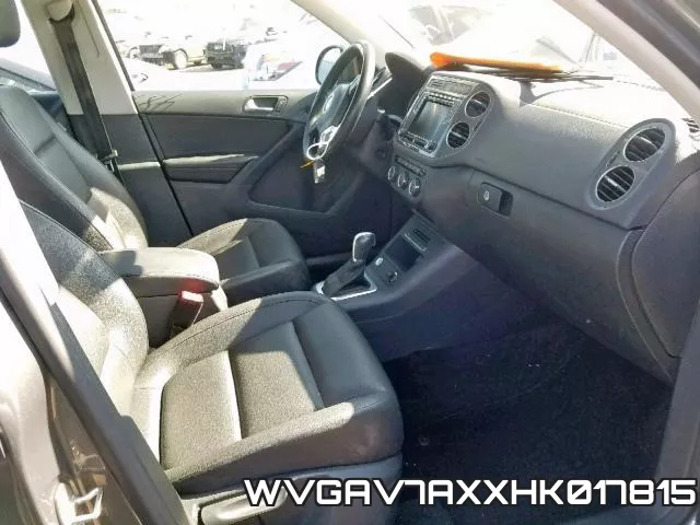 WVGAV7AXXHK017815_5.webp