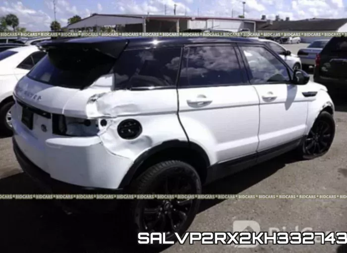 SALVP2RX2KH332743_4.webp