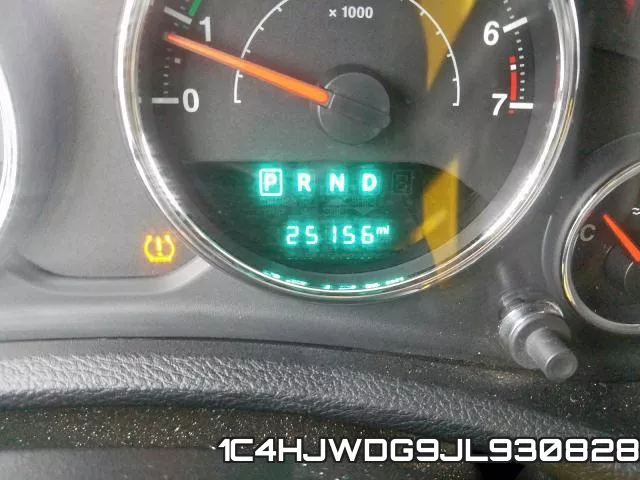 1C4HJWDG9JL930828_8.webp