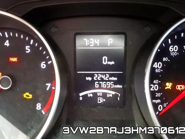 3VW2B7AJ3HM370612_8.webp