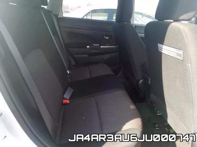JA4AR3AU6JU000747_6.webp