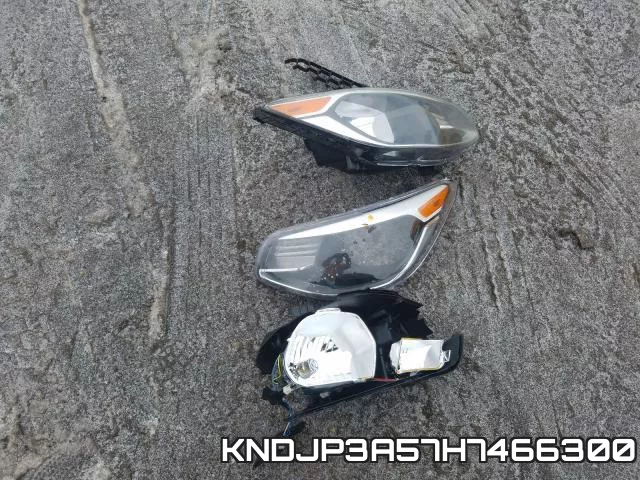 KNDJP3A57H7466300_9.webp