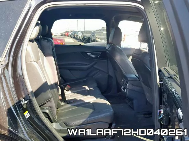 WA1LAAF72HD040261_6.webp