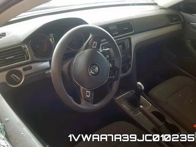 1VWAA7A39JC010235_9.webp