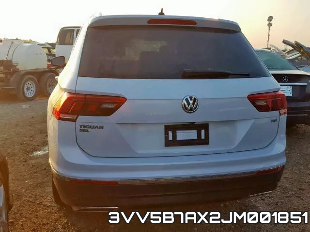 3VV5B7AX2JM001851_3.webp