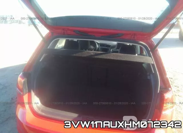 3VW117AUXHM072342_6.webp