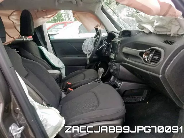 ZACCJABB9JPG70091_5.webp