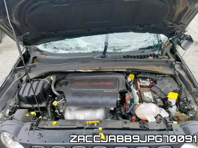 ZACCJABB9JPG70091