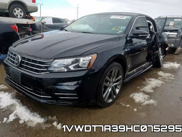 1VWDT7A39HC075295_2.webp