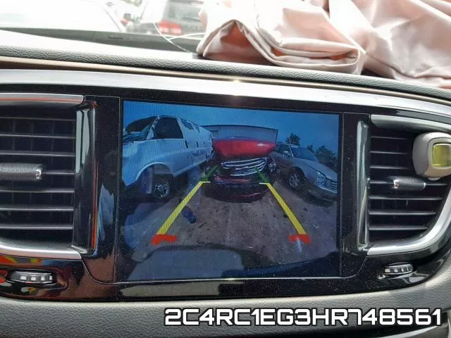 2C4RC1EG3HR748561_9.webp