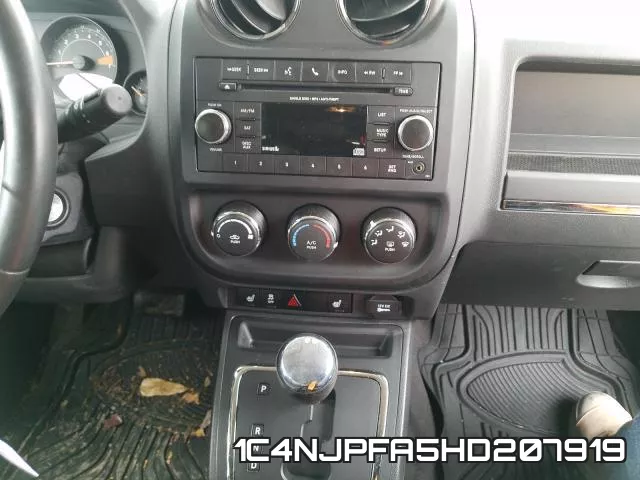 1C4NJPFA5HD207919_9.webp