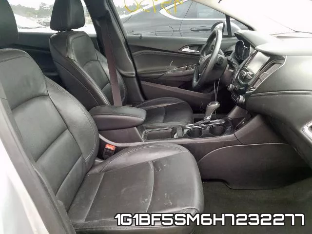1G1BF5SM6H7232277_5.webp