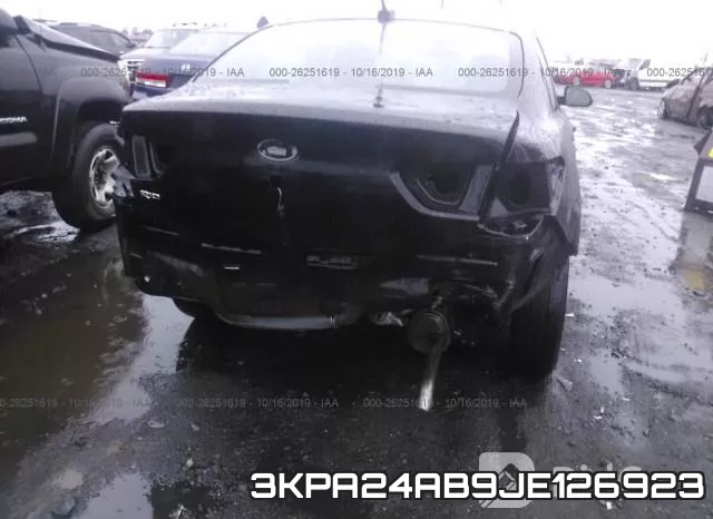 3KPA24AB9JE126923