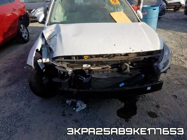 3KPA25AB9KE177653_9.webp
