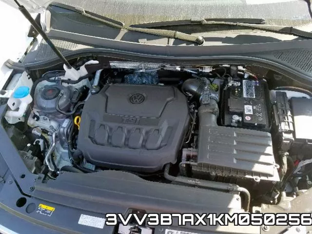 3VV3B7AX1KM050256_7.webp