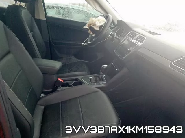 3VV3B7AX1KM158943