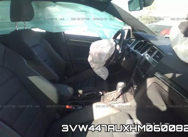 3VW447AUXHM060082_5.webp