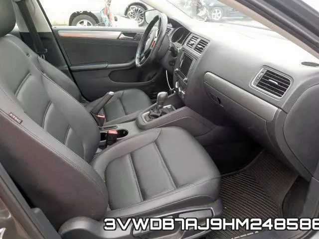 3VWDB7AJ9HM248586