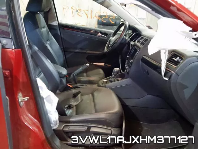 3VWL17AJXHM377127_5.webp
