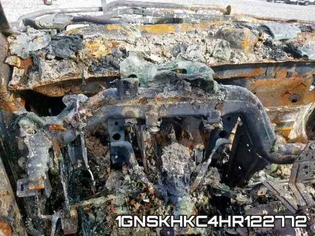 1GNSKHKC4HR122772_8.webp