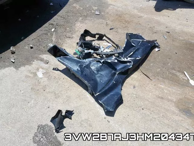 3VW2B7AJ3HM204347_9.webp