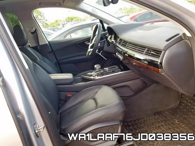 WA1LAAF76JD038356_5.webp