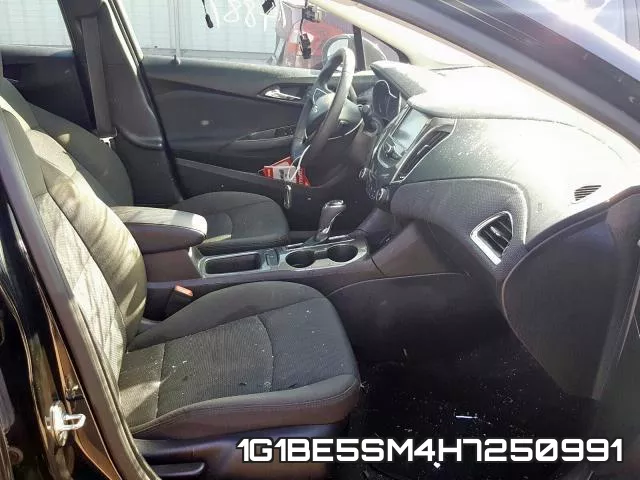 1G1BE5SM4H7250991_5.webp
