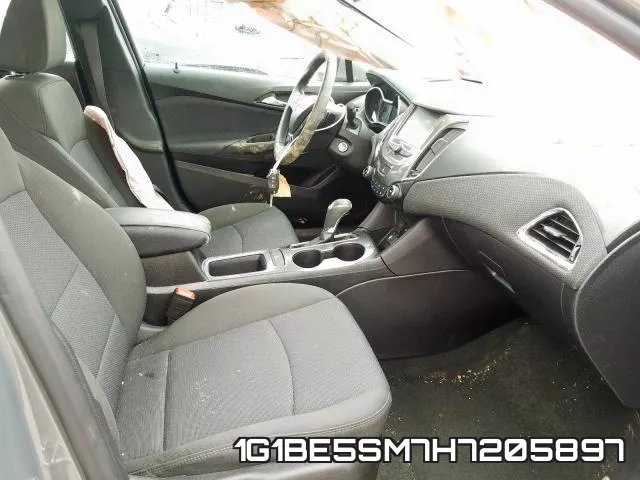 1G1BE5SM7H7205897_5.webp