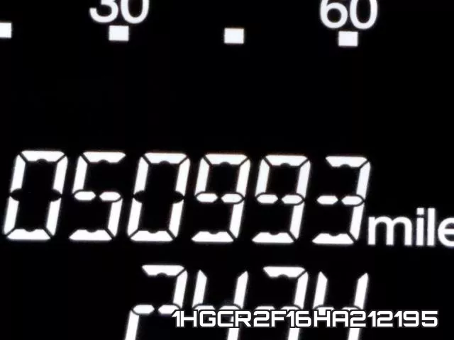 1HGCR2F16HA212195_8.webp