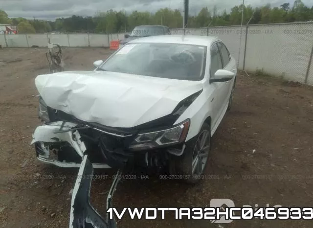 1VWDT7A32HC046933_2.webp