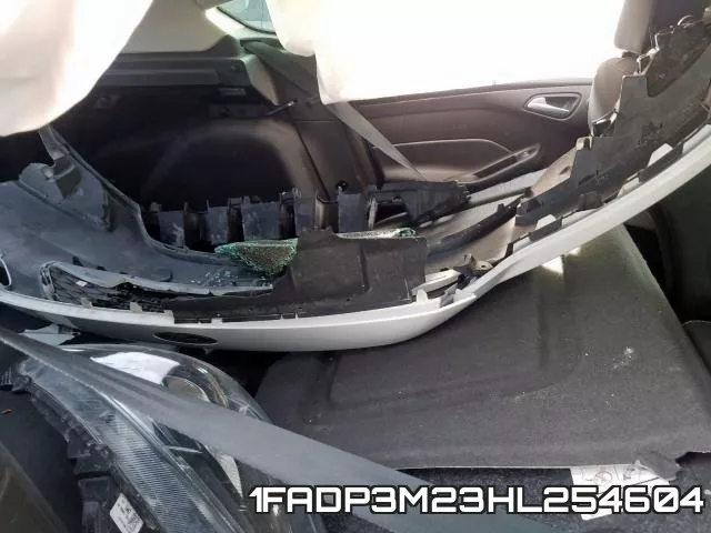 1FADP3M23HL254604_6.webp