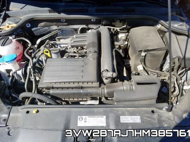 3VW2B7AJ7HM385761_7.webp