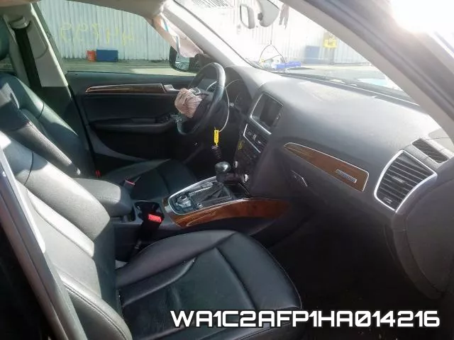 WA1C2AFP1HA014216_5.webp