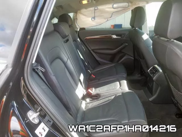 WA1C2AFP1HA014216_6.webp