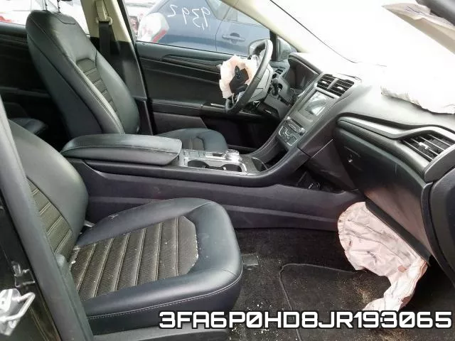 3FA6P0HD8JR193065_5.webp