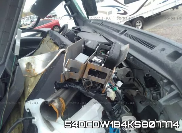 54DCDW1B4KS807774_5.webp