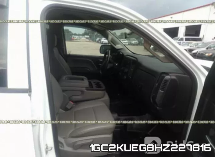 1GC2KUEG8HZ227816_5.webp