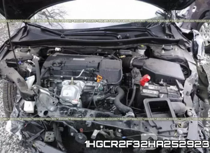 1HGCR2F32HA252923_10.webp